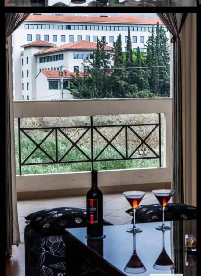 Apartamento Filoxenia House Marousi -Private Parking- Atenas Exterior foto