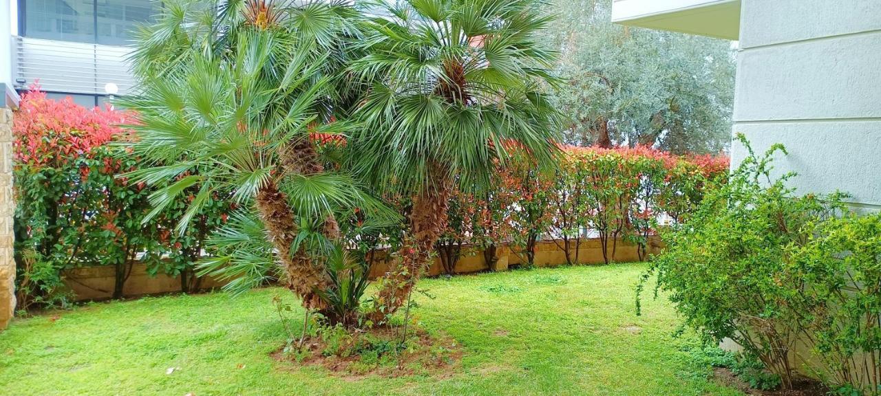 Apartamento Filoxenia House Marousi -Private Parking- Atenas Exterior foto