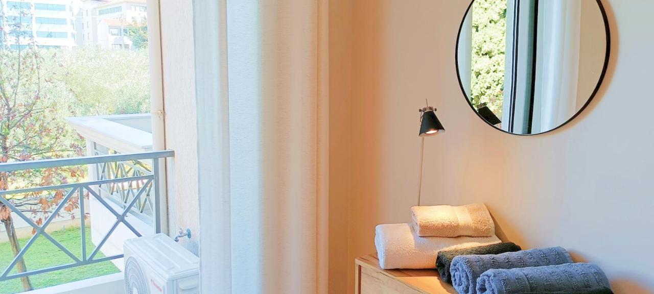 Apartamento Filoxenia House Marousi -Private Parking- Atenas Exterior foto