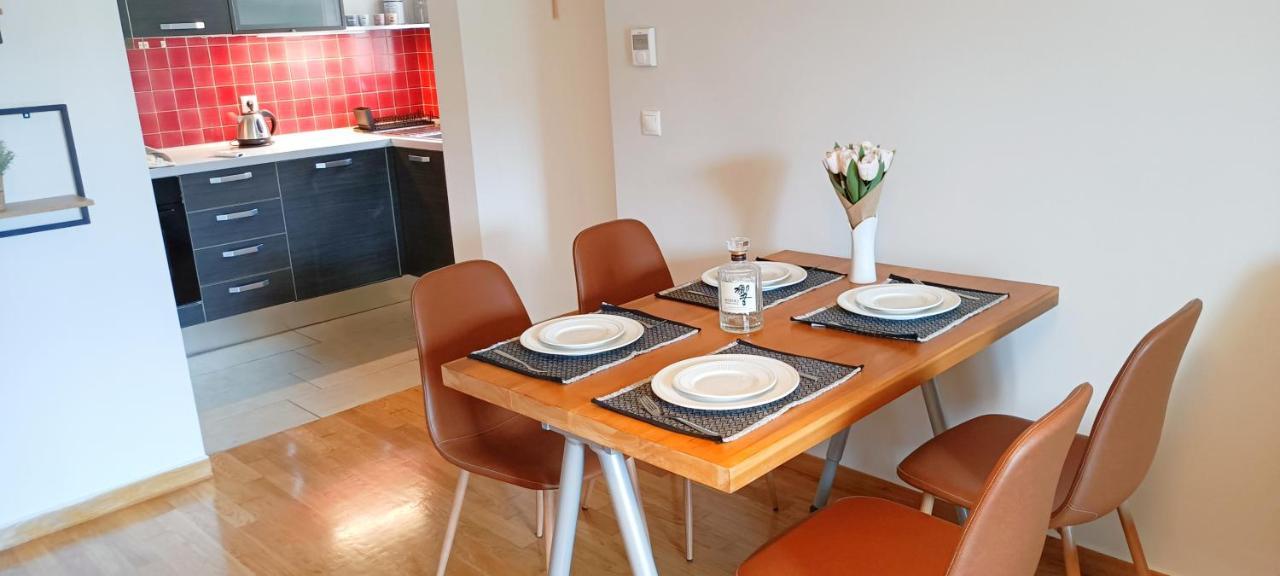 Apartamento Filoxenia House Marousi -Private Parking- Atenas Exterior foto