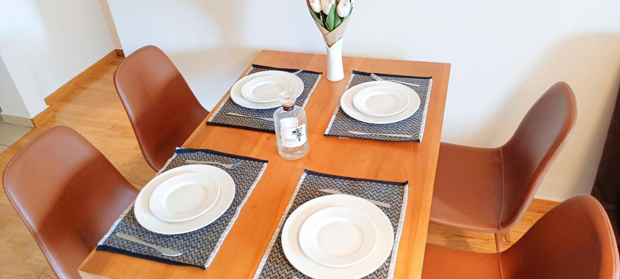 Apartamento Filoxenia House Marousi -Private Parking- Atenas Exterior foto